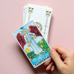 Tarot Cards in Bulk Wholesale Taort Cards at Apollo Wholesale