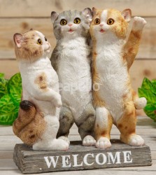 Wholesale Three Kittens Welcome Stand Ornament 
