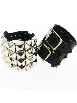 4 Row Pyramid Leather Wristband