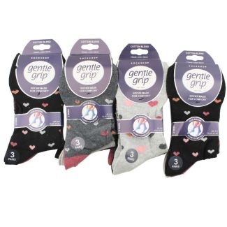 Ladies Gentle Grip Cotton Blend Non Binding Ankle Socks Queen of Hearts Design (3 Pack) - Assorted
