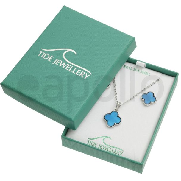 Blue Mother of Pearl Shell Quatrefoil Pendant Necklace & Earrings Set