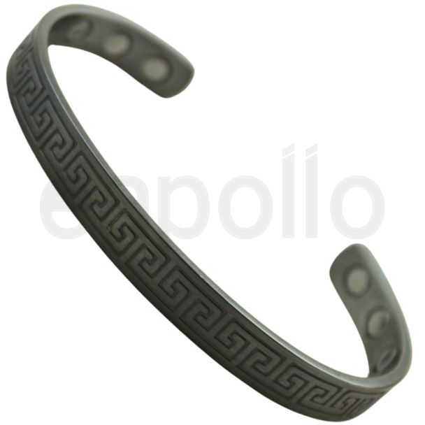 Magnetic Copper Bangle – Greek Key Design