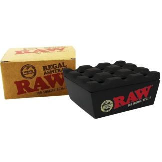 RAW Black Regal Wind Resistant Metal Ashtray - 8 x 3.5cm