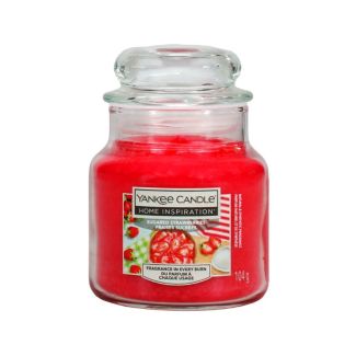 Yankee Sugared Strawberries Scented Jar Candle -  104g