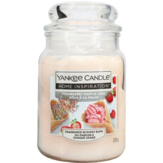 Yankee Strawberry Waffle Cone Scented Jar Candle - 538g