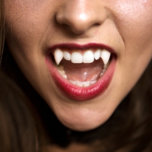 Wholesale Fangs Fangs