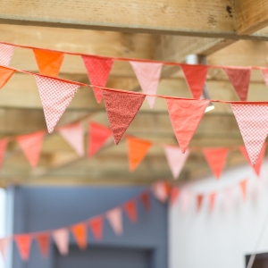 Buy Wholesale Banners and Buntings at Apollo Wholesale