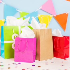Buy Wholesale Paper Gift Bags at Apollo Wholesale
