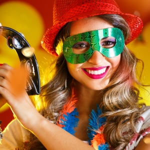 Buy Wholesale Carnival Essentials at Apollo Wholesale. Wholesale Carnival Essentials