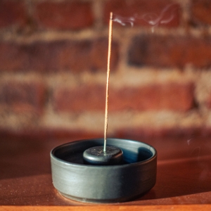 Buy Wholesale Ceramic Incense Holders at Apollo Wholesale