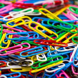 Buy Wholesale Clips and Pins at Apollo Wholesale