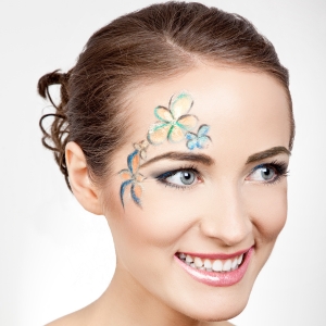 Buy Wholesale Face Paints at Apollo Wholesale