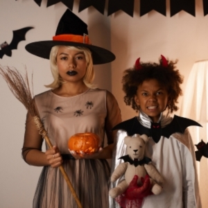 Buy Wholesale Halloween Essentials at Apollo Wholesale