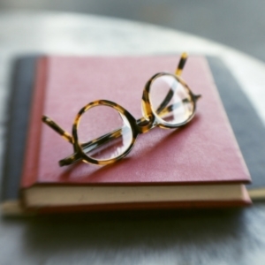 Buy Wholesale Reading Glasses at Apollo Wholesale