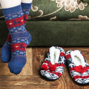 Buy Wholesale Slippers at Apollo Wholesale 