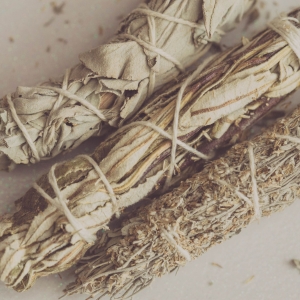 Buy Wholesale Smudge Sticks at Apollo Wholesale