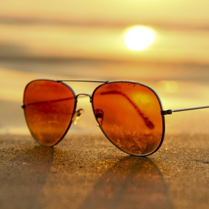 Buy Wholesale Sunglasses at Apollo Wholesale