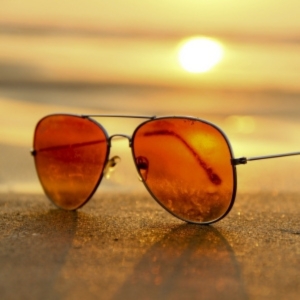 Wholesale Sunglasses Buy Wholesale Sunglasses at Apollo Wholesale