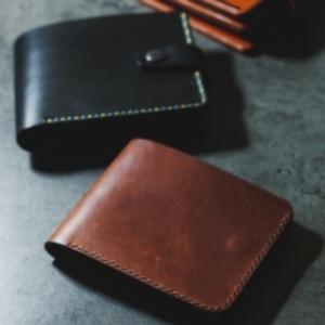 Buy Wholesale Wallets at Apollo Wholesale