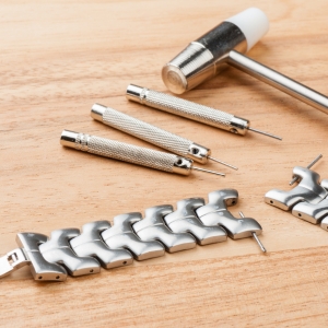 Wholesale Watch Repair Tools Buy Wholesale Watch Repair Tools at Apollo Wholesale