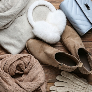 Buy Wholesale Winter Accessories at Apollo Wholesale. Wholesale Winter Accessories