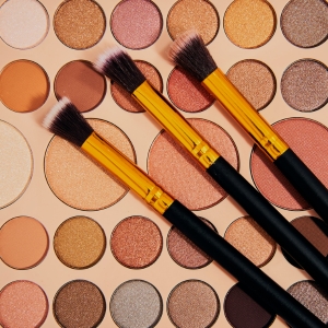 Wholesale Eyeshadows