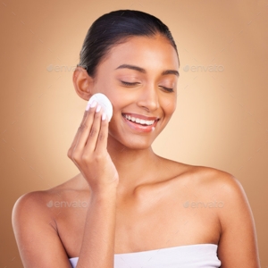 Buy Wholesale Make-Up Removers at Apollo Wholesale Wholesale Make-Up Removers